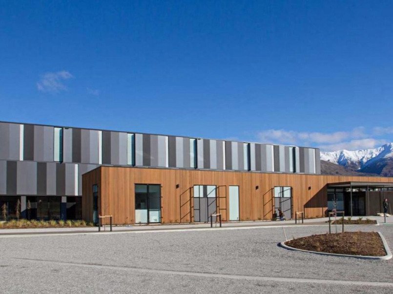 WANAKA RECREATION CENTRE 