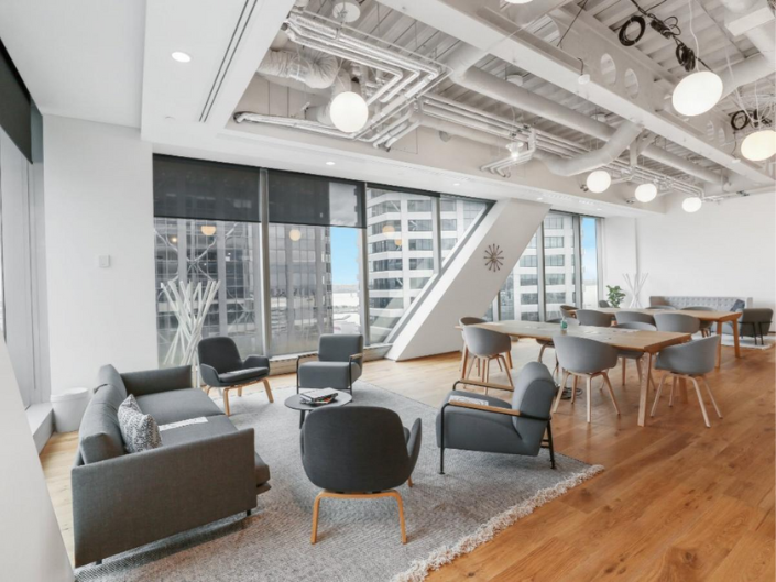 Hot Desks at SPACES Commercial Bay