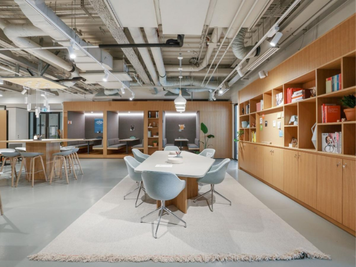 SPACES Commercial Bay