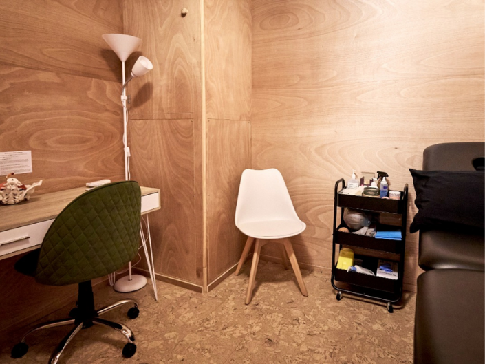 Pt Chev Clinic Room