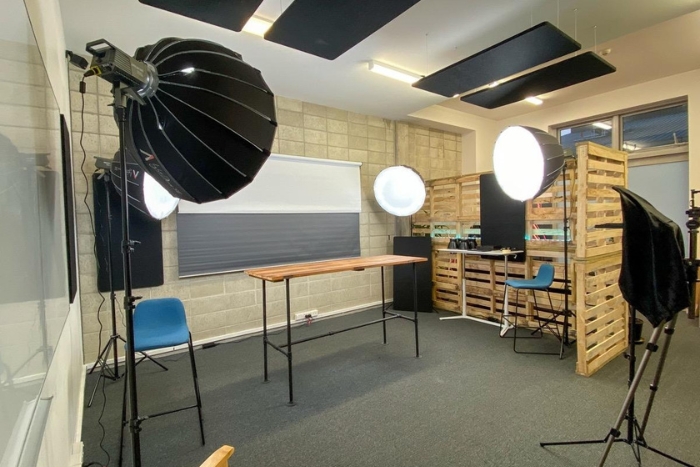 VIDEO AND PODCAST STUDIO SPACE DARK SPACES