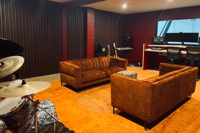 GREY LYNN PODCAST VIDEO PODCAST STUDIO