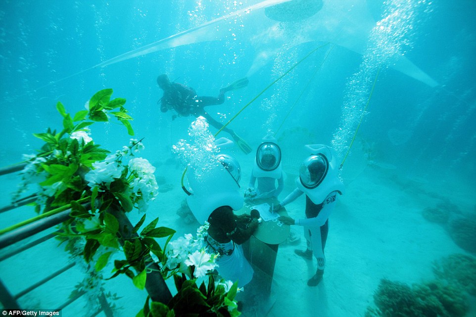 Underwater Wedding Bora Bora